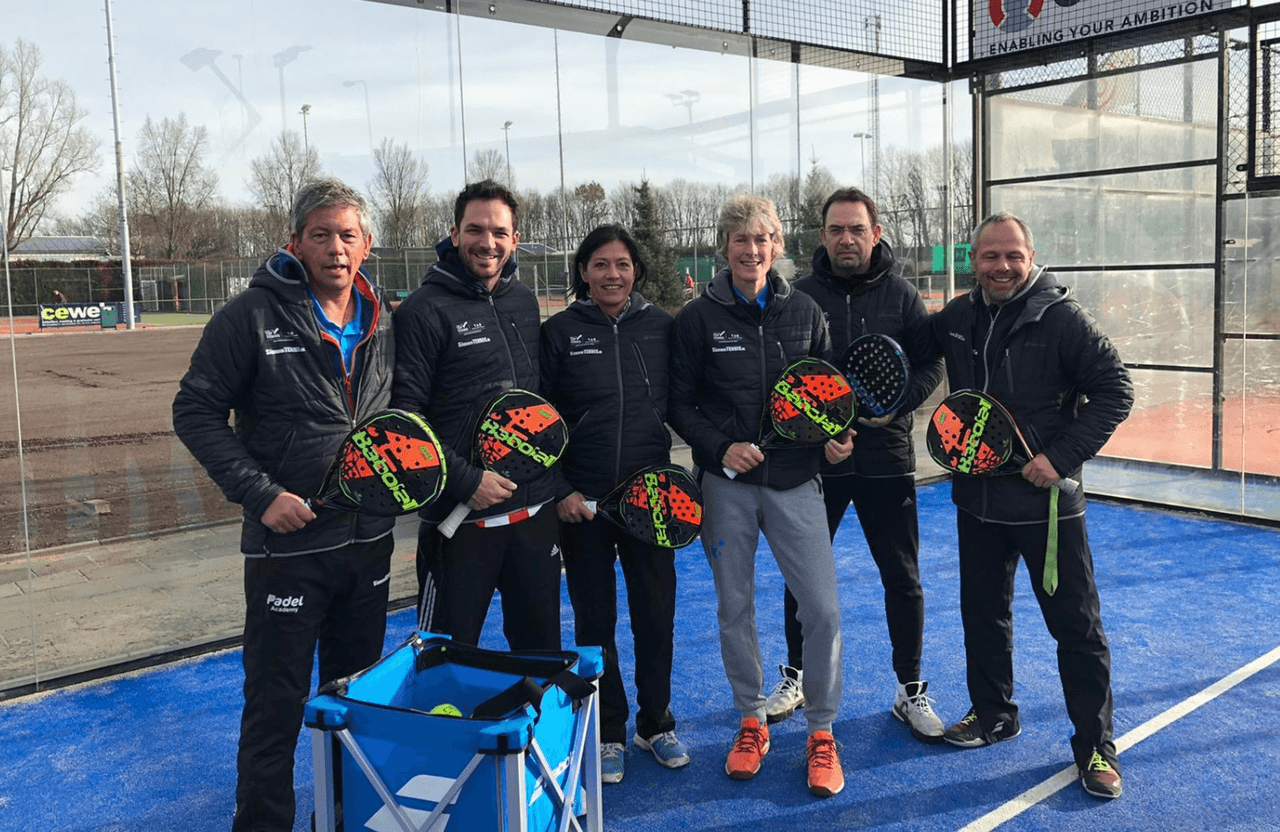 Slazenger Padel Centre Berghem