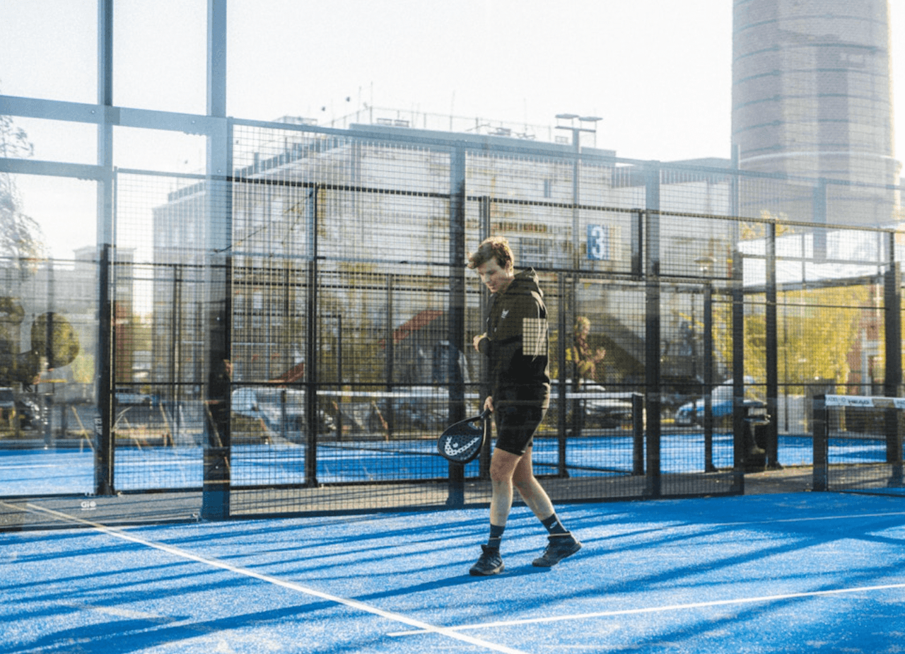 Peakz Padel Groningen - Suikerterrein